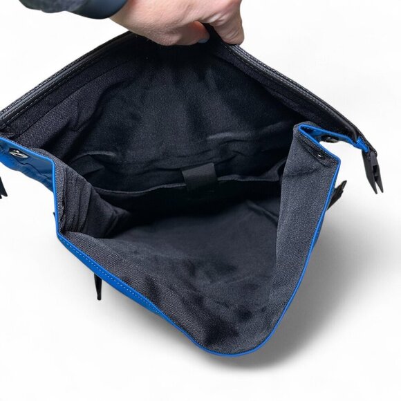 Rains Trail Rolltop Backpack W3 - Blue NWT Unisex - Picture 10 of 16
